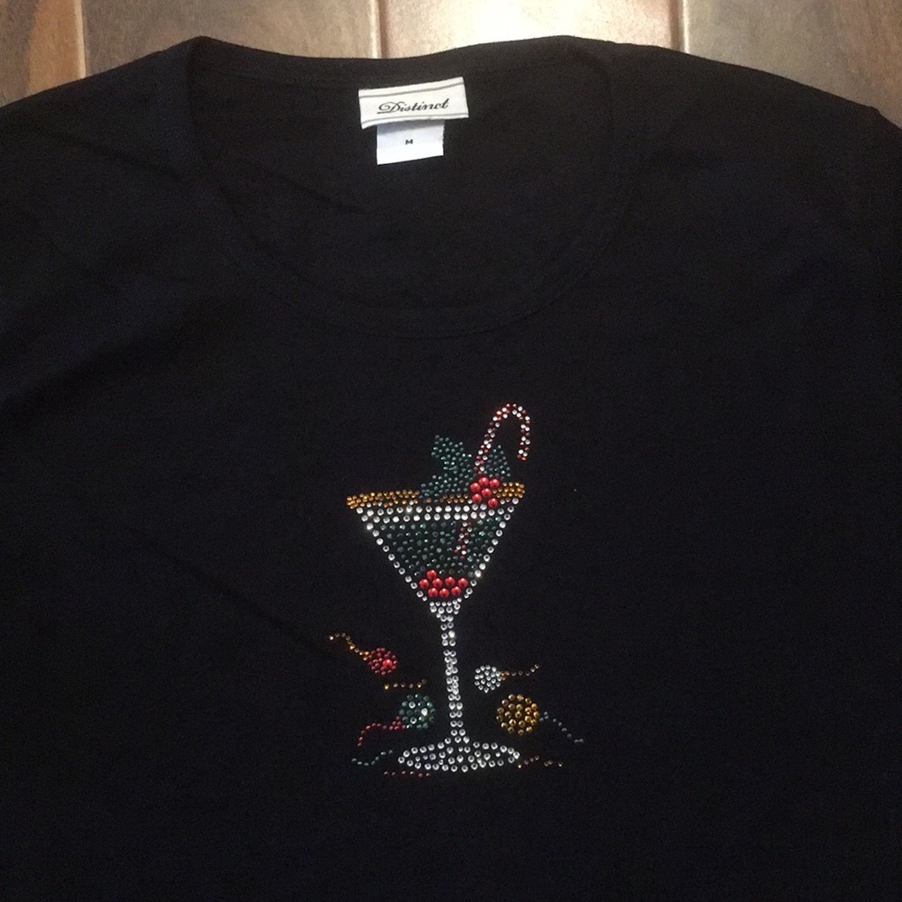 Distinct quarter-sleeve loose T-shirt
